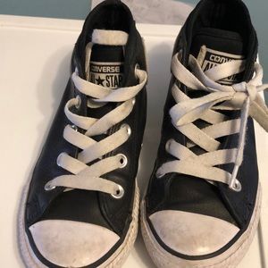 Boys converse